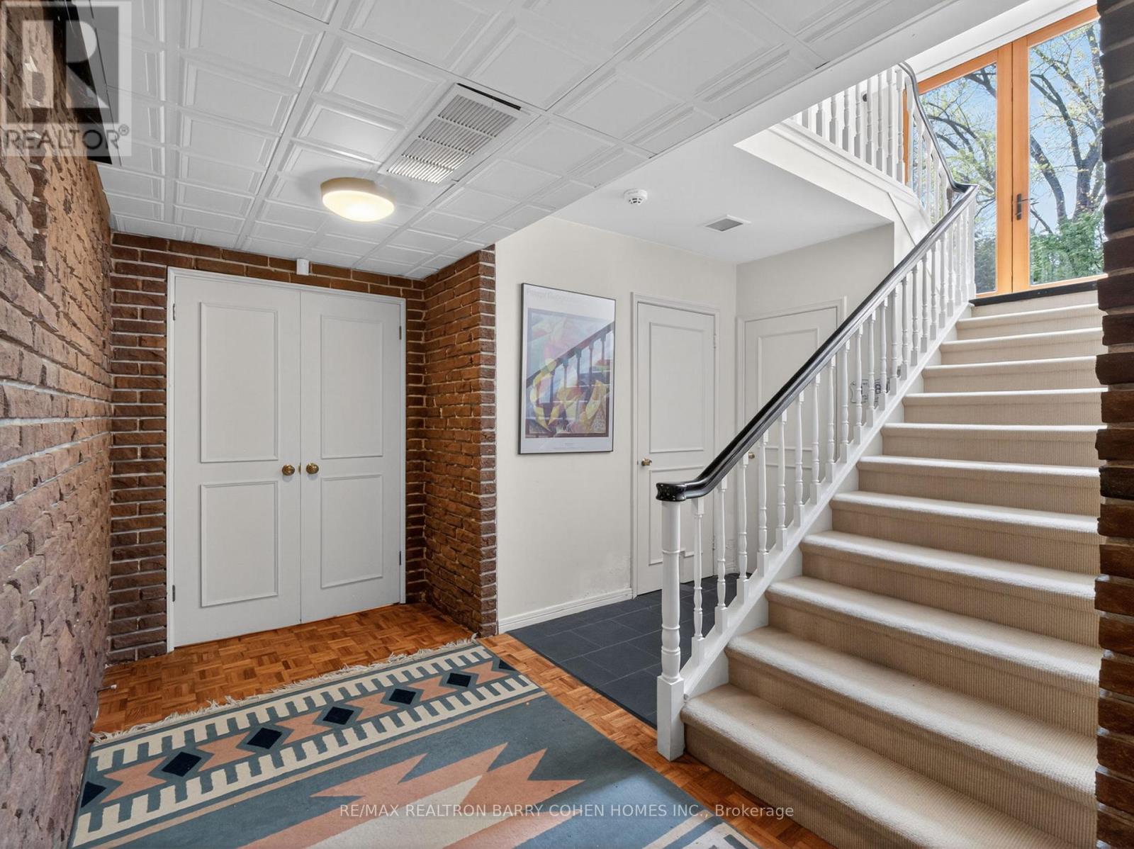 19 SAINTFIELD AVENUE - 28