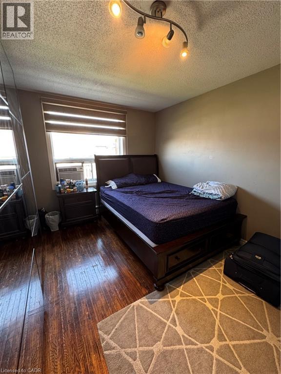1364 WILSON Avenue - 23