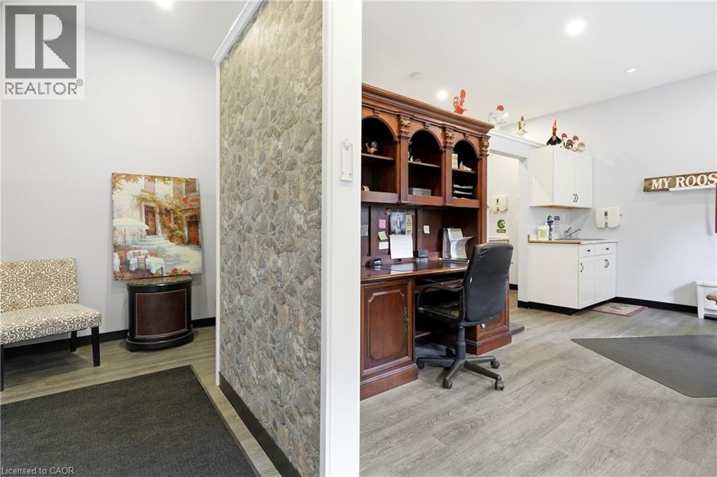 617 CHAPIN Parkway - Image 22