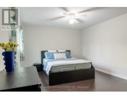 30 - 350 Camelot Court, Oshawa, ON L1G6P7 Photo 18