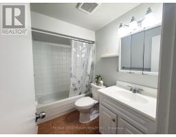 30 - 350 Camelot Court, Oshawa, ON L1G6P7 Photo 23