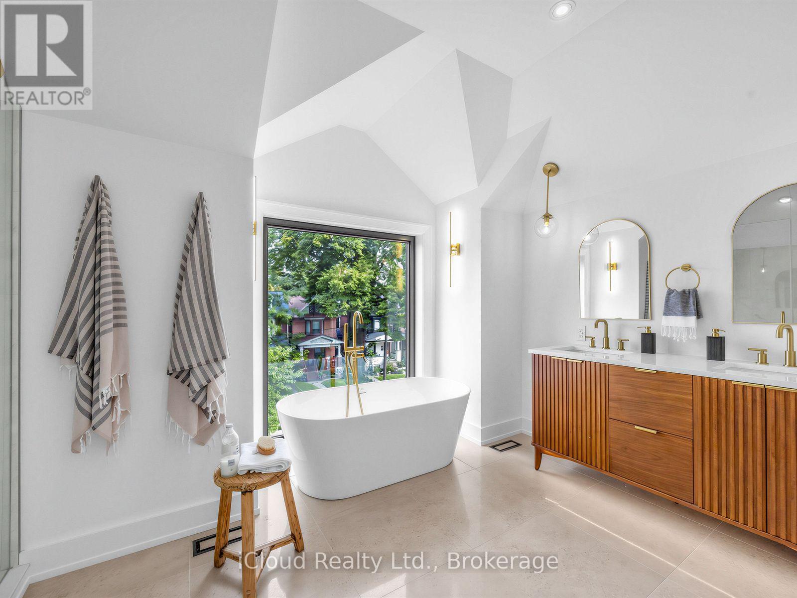 96 WOODYCREST AVENUE - Image 35