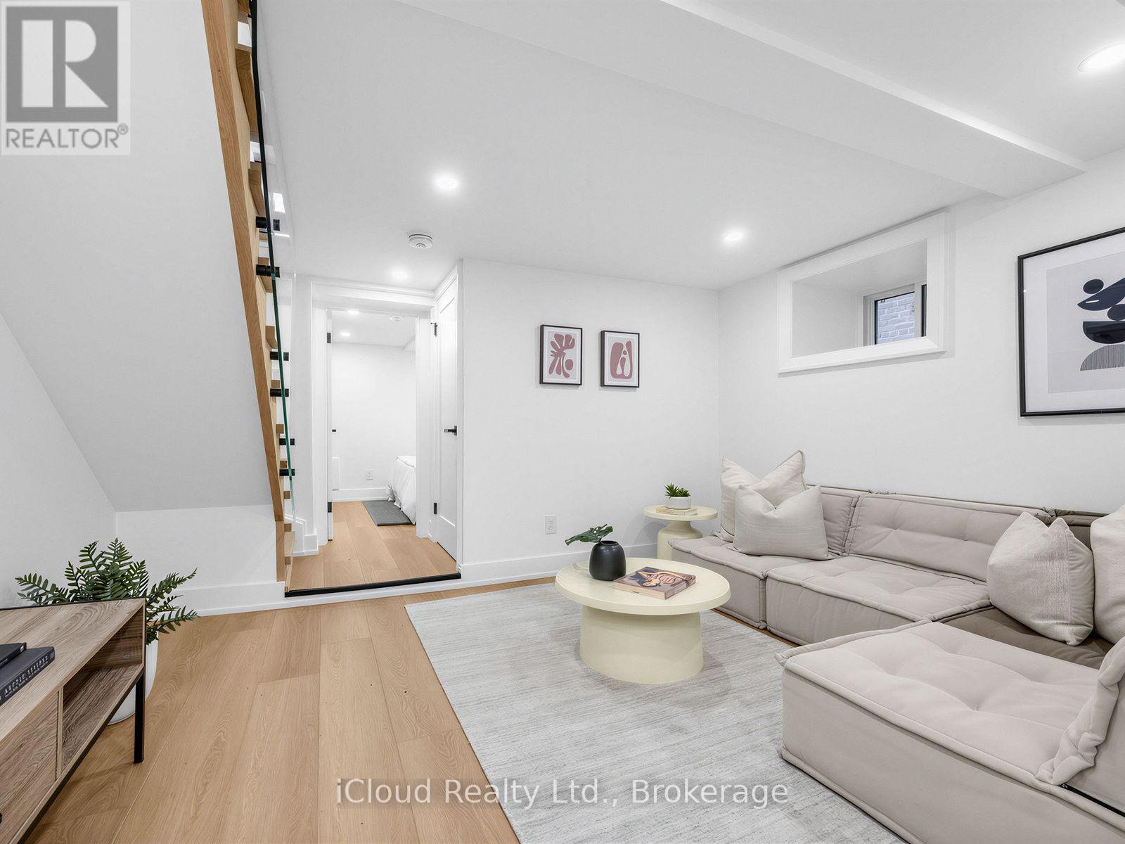 96 WOODYCREST AVENUE - Image 43
