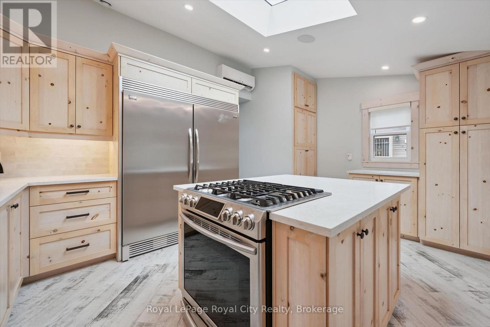 183 ELIZABETH STREET - Image 24