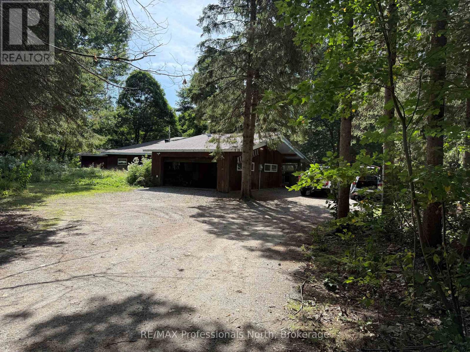83 CERAMIC MINE ROAD NORTH ROAD, Huntsville (Chaffey) — photo 3