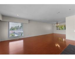11028 129a Street, Surrey, BC V3T3L1 Photo 8