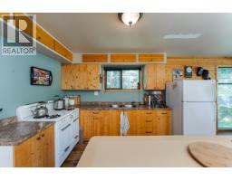 30 Corning Island, Prince George, BC V0J2S0 Photo 9