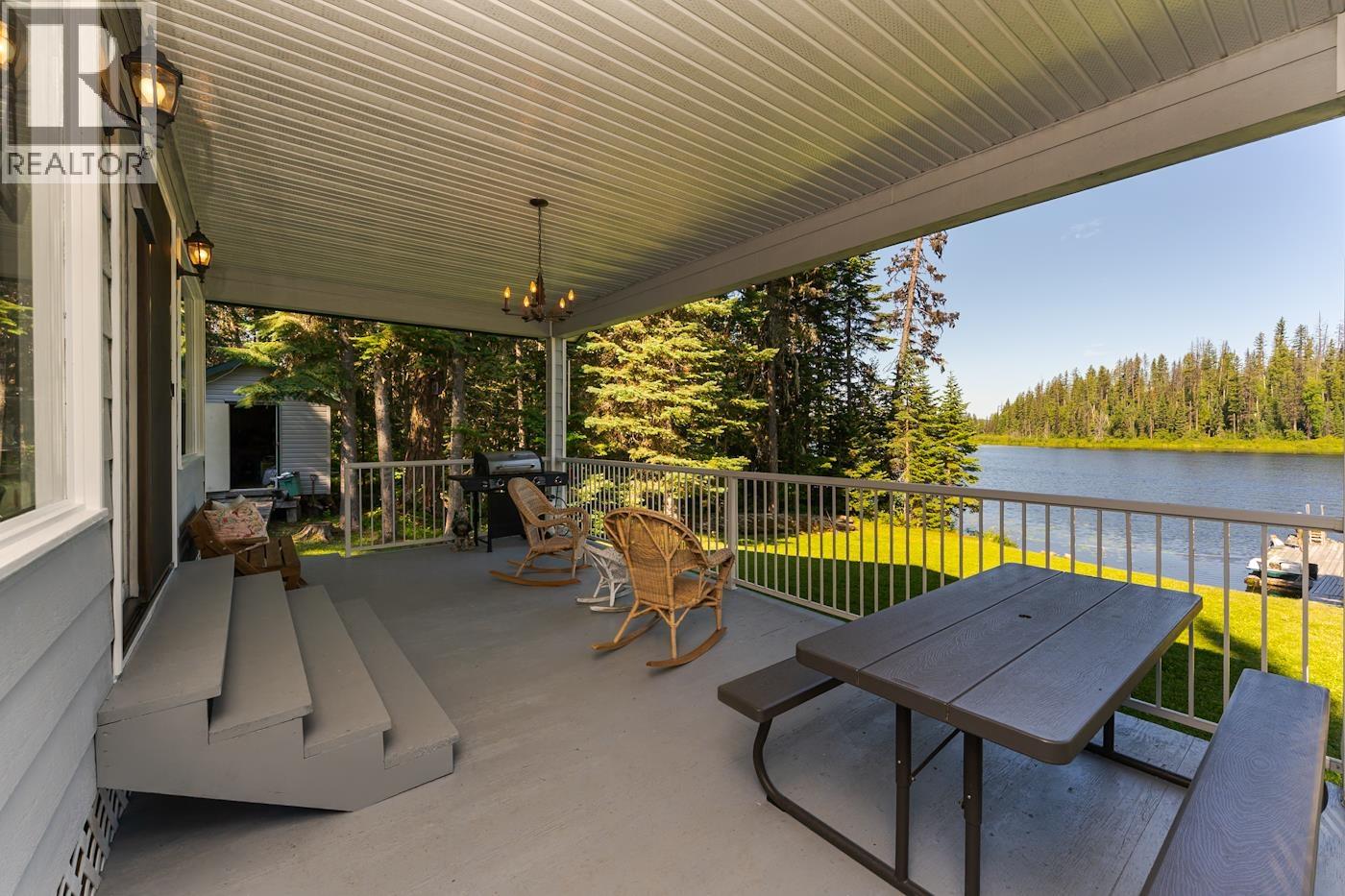 30 CORNING ISLAND - 20