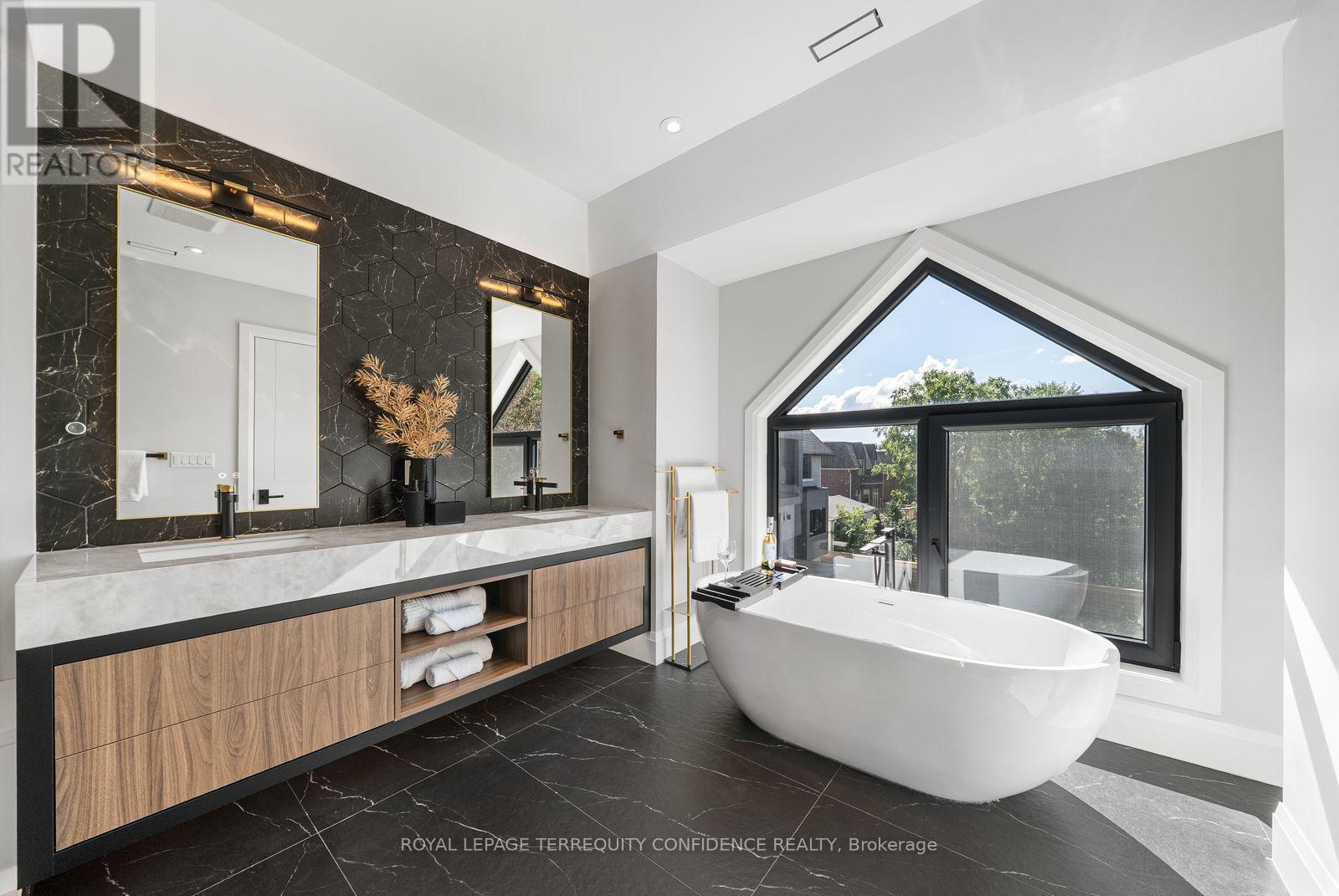 333 HORSHAM AVENUE - Image 25