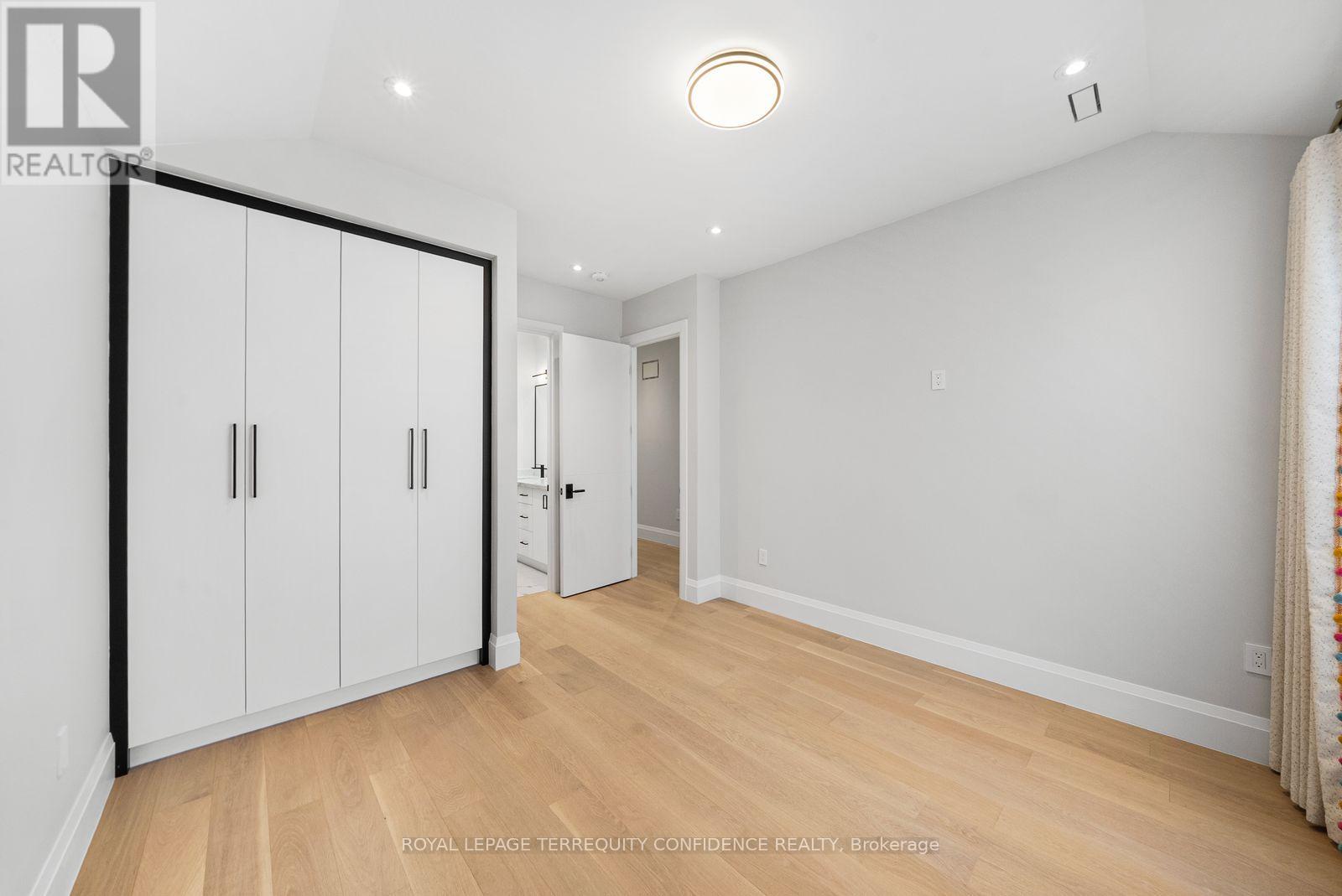 333 HORSHAM AVENUE - Image 29