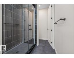 10932 132 St Nw, Edmonton, AB T5M1C9 Photo 32