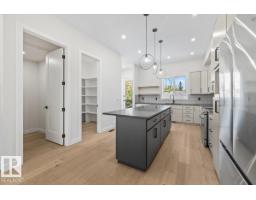 10932 132 St Nw, Edmonton, AB T5M1C9 Photo 16