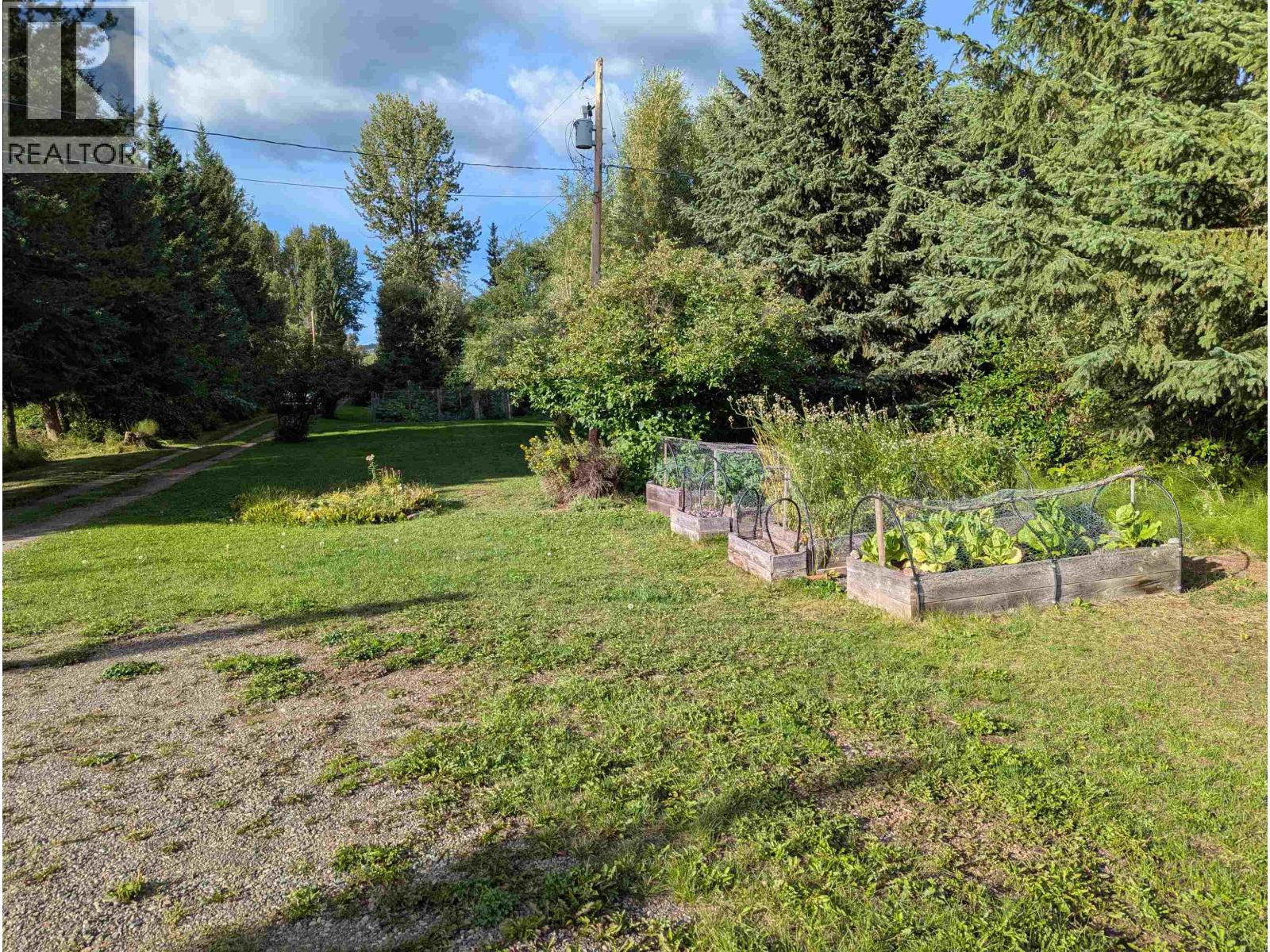 6691 PENNER Road, Telkwa