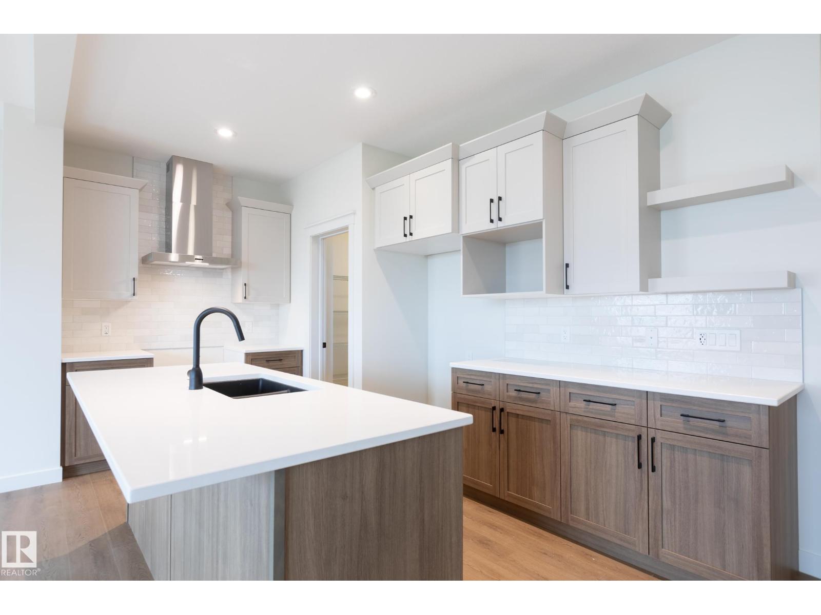 6279 180 AV NW - 15