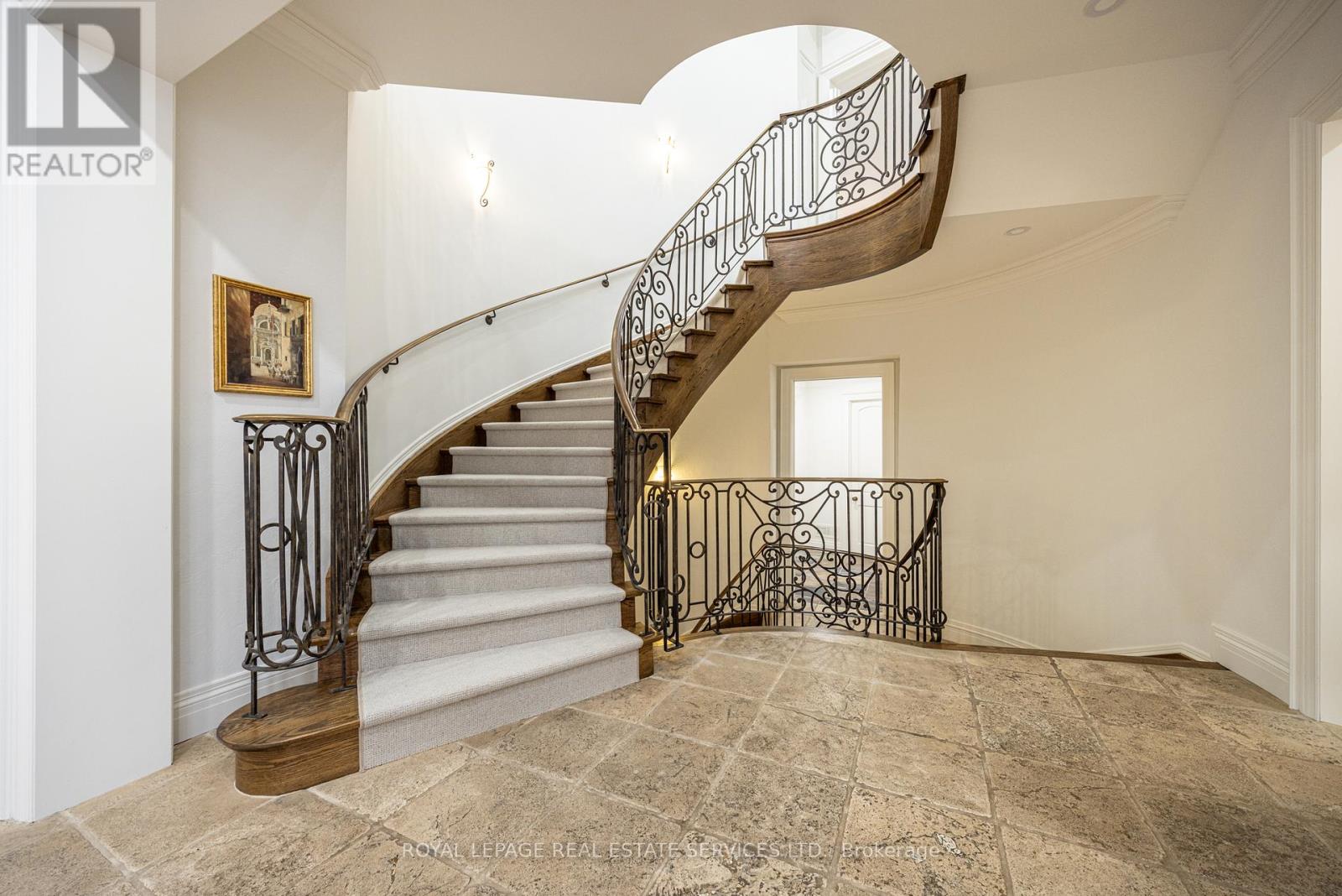 9 SEINECLIFFE ROAD - 18