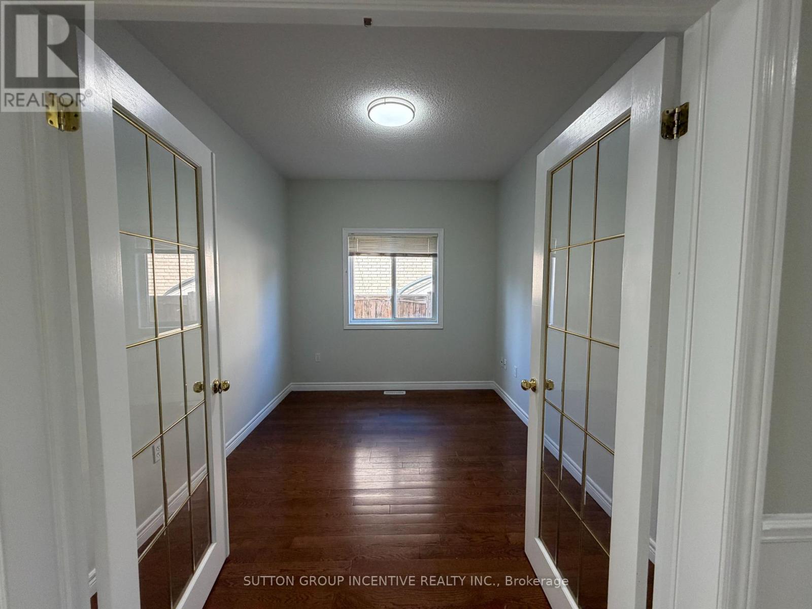 1 BUMAN COURT, Barrie (South Shore) — photo 8