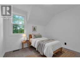 132 Queen Street W, Springwater, ON L0L1P0 Photo 13