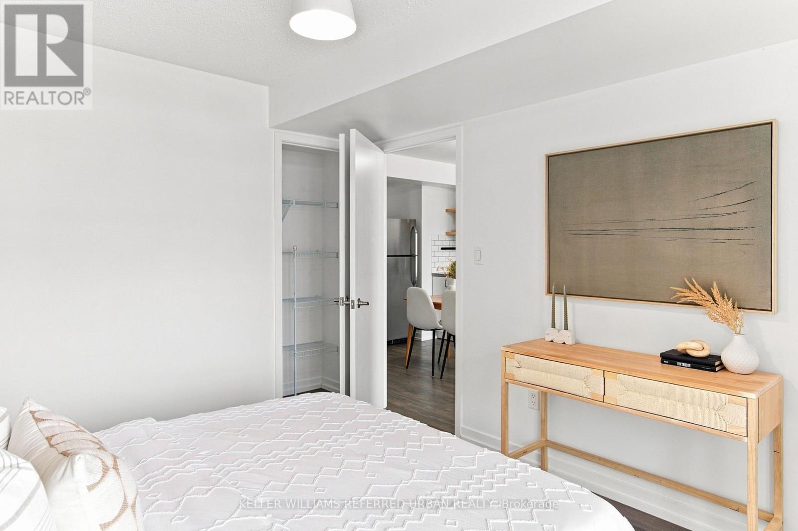 #1014 816 LANSDOWNE AVENUE - 13