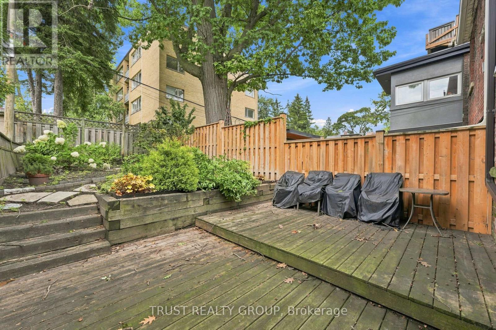 298 GARDEN AVENUE - Image 28