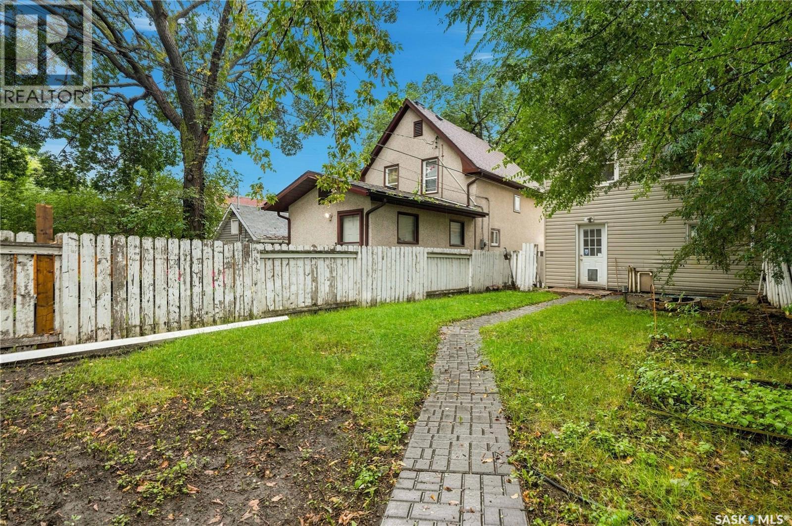 320 J AVENUE N, Saskatoon — photo 29
