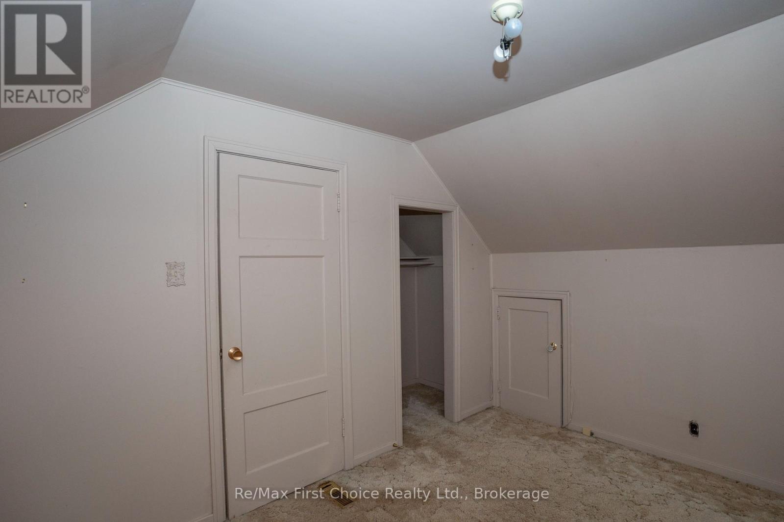 271 CHRISTINA STREET W - 22