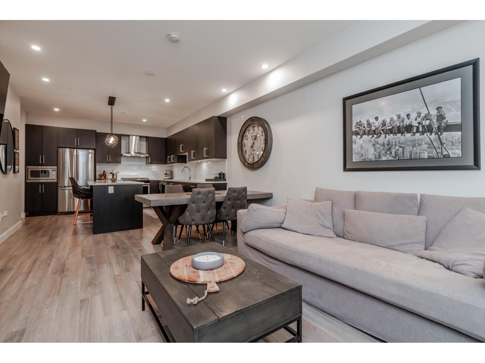 103 15436 31 AVENUE, Surrey — photo 3