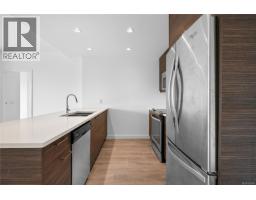 Patio - 105 300 Belmont Rd, Colwood, BC V9C1B1 Photo 7