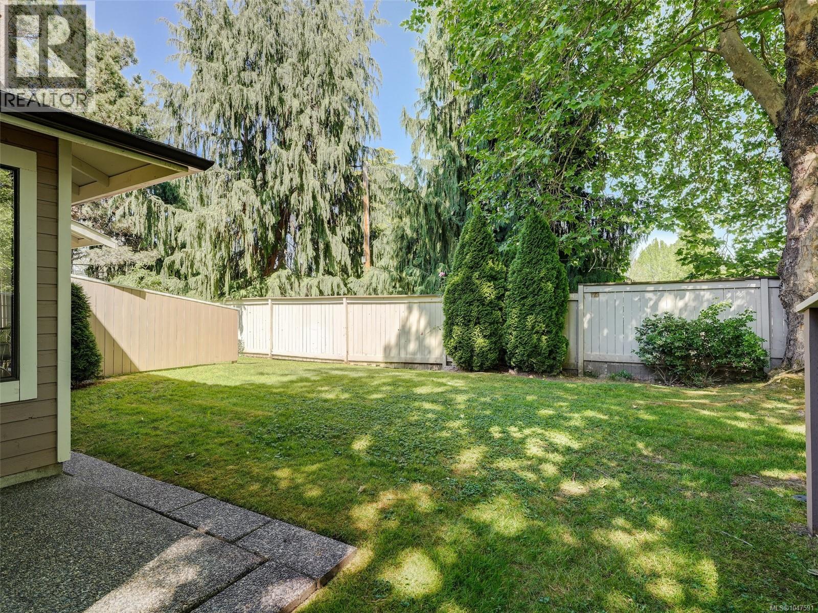 #2 1309 McKenzie Ave - 4