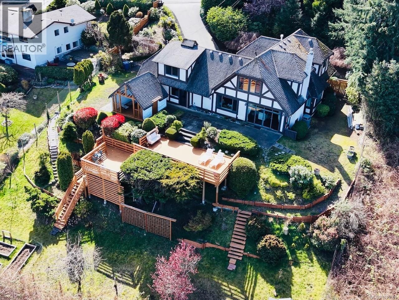 5246 Lost Lake Road, Nanaimo