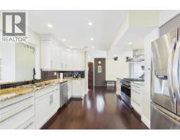 Kitchen - 5246 Lost Lake Rd, Nanaimo, BC V9T5E5 Photo 13