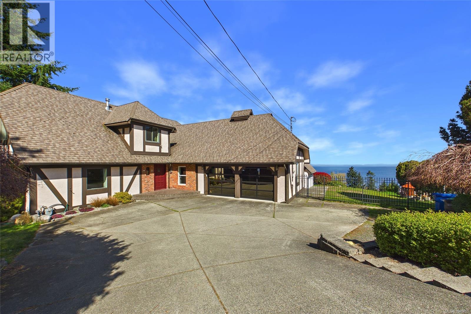 5246 Lost Lake Rd - 3