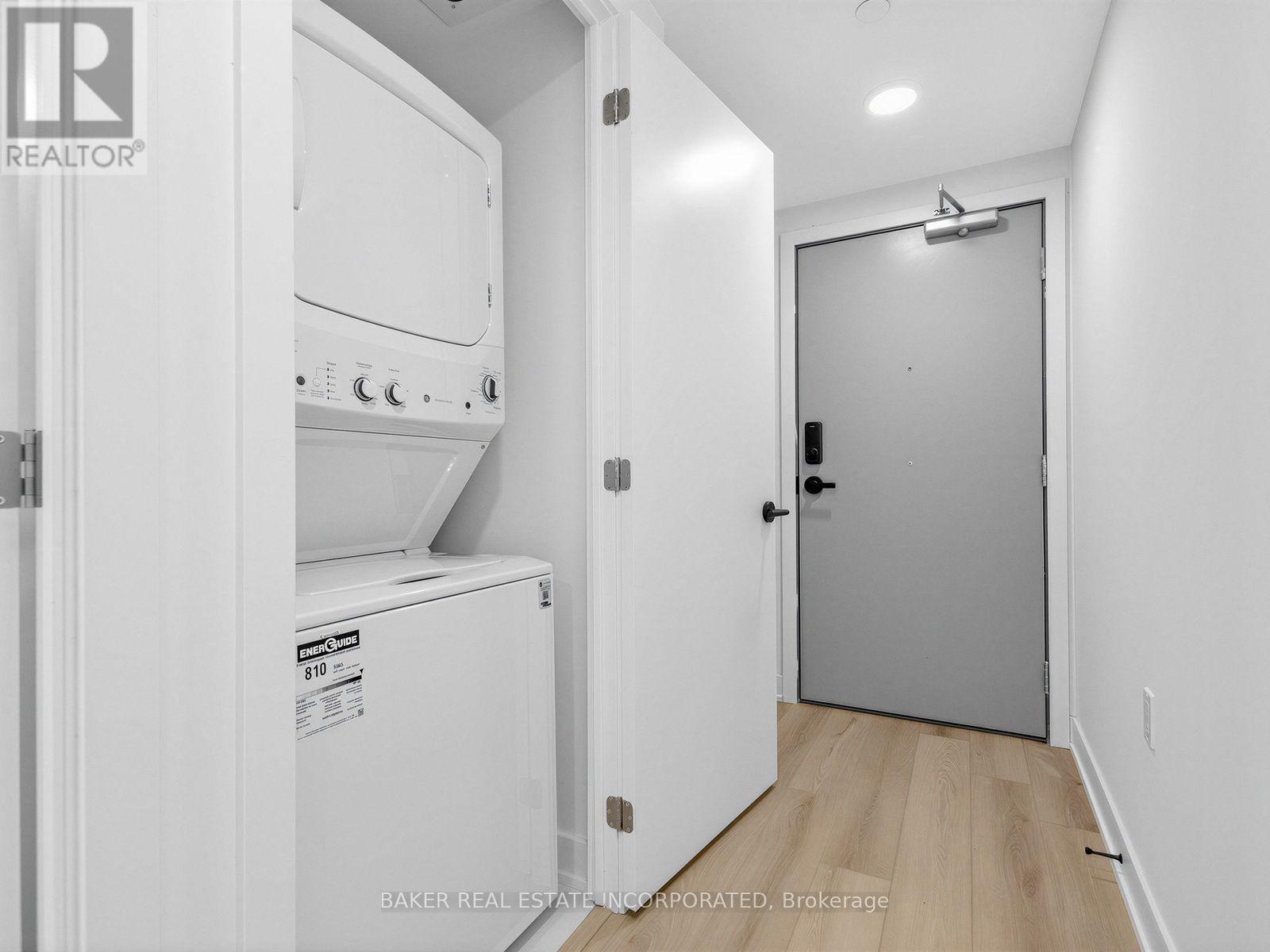 Photo of 1009 - 758 DOVERCOURT ROAD