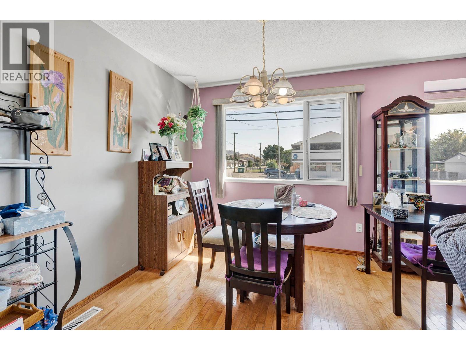 1088 WINDBREAK Street - 11