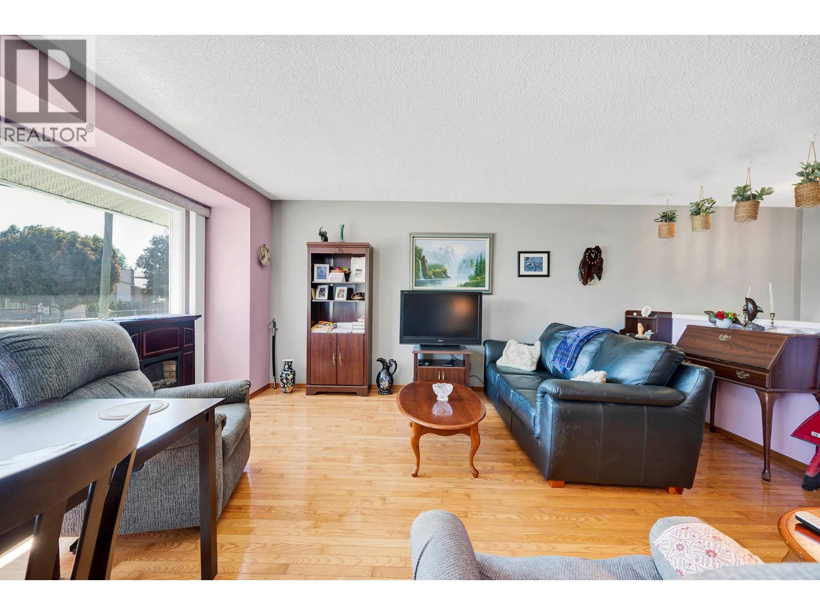 1088 WINDBREAK Street - 8