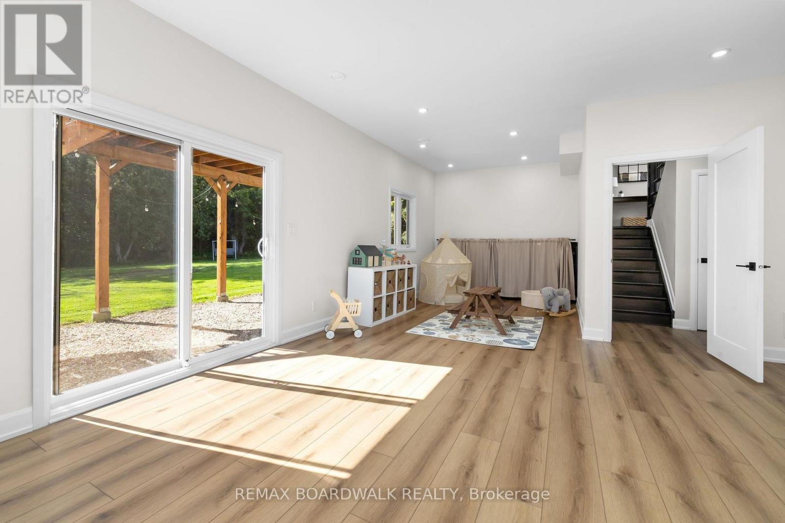 1271 DRUMMOND SCHOOL ROAD - 27