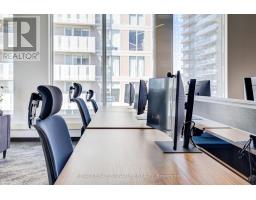 1300 - 130 Queens Quay E, Toronto, ON M5A3Y5 Photo 6