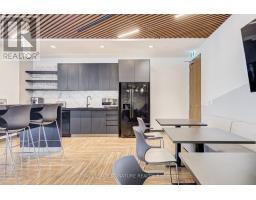 1300 - 130 Queens Quay E, Toronto, ON M5A3Y5 Photo 8