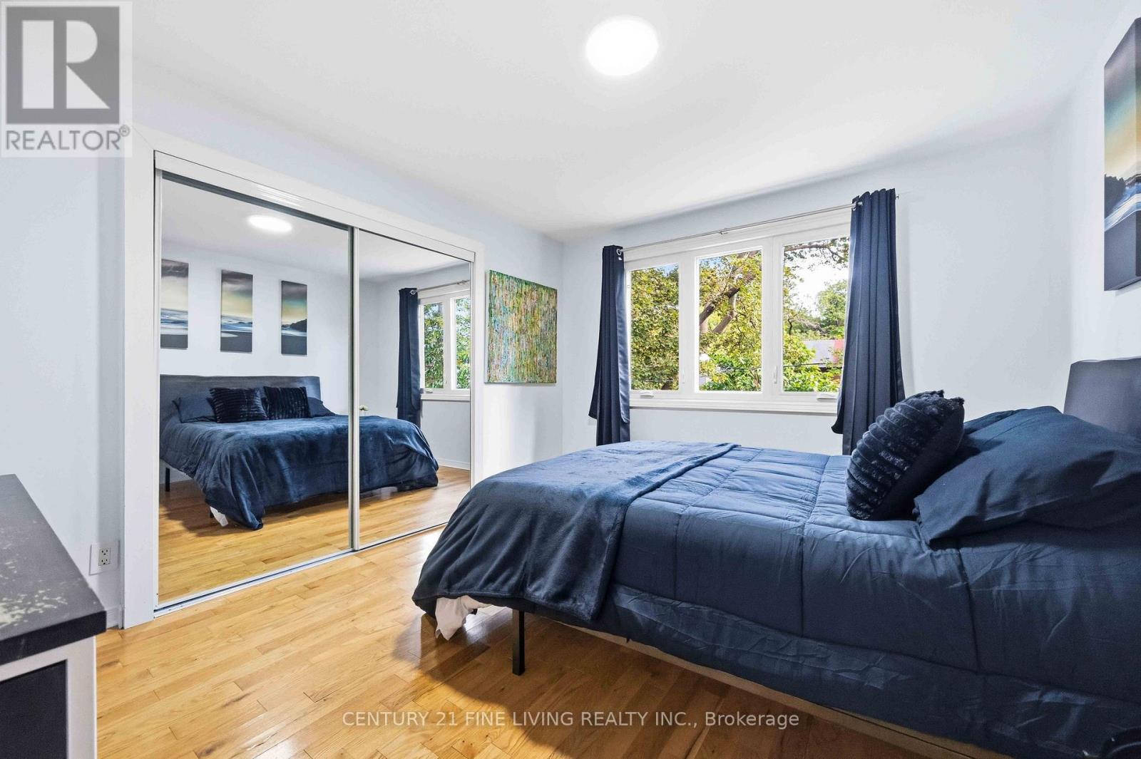 294 GAINSBOROUGH ROAD - Image 25