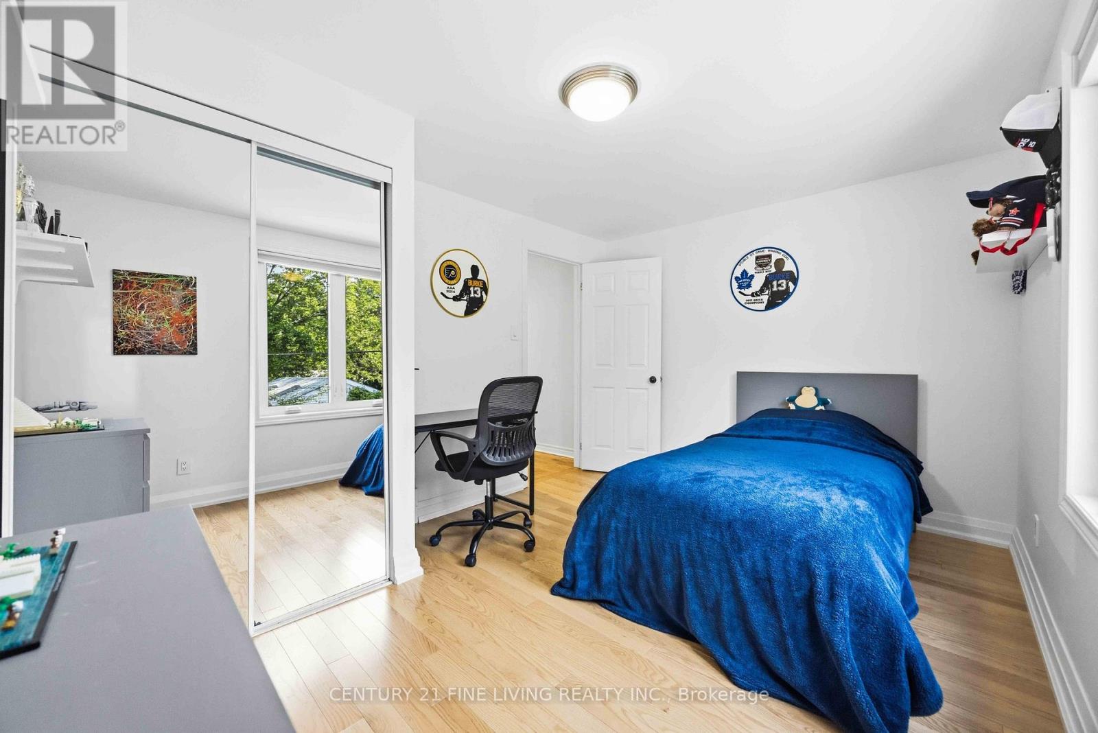294 GAINSBOROUGH ROAD - 28