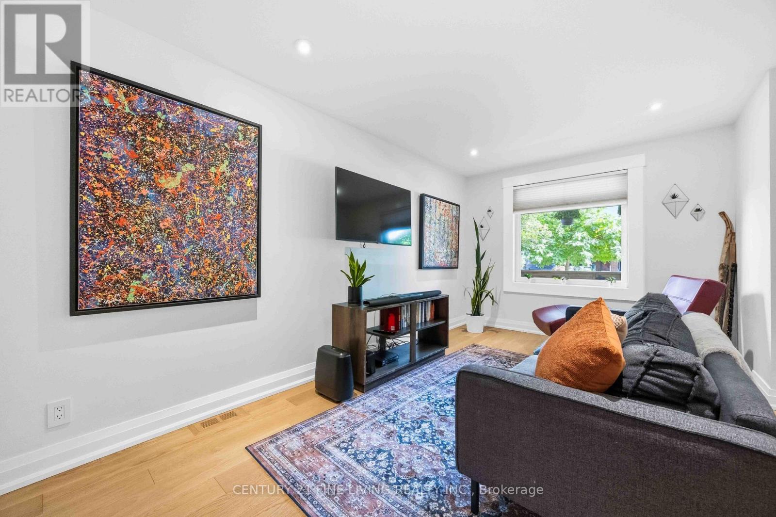 294 GAINSBOROUGH ROAD - 7
