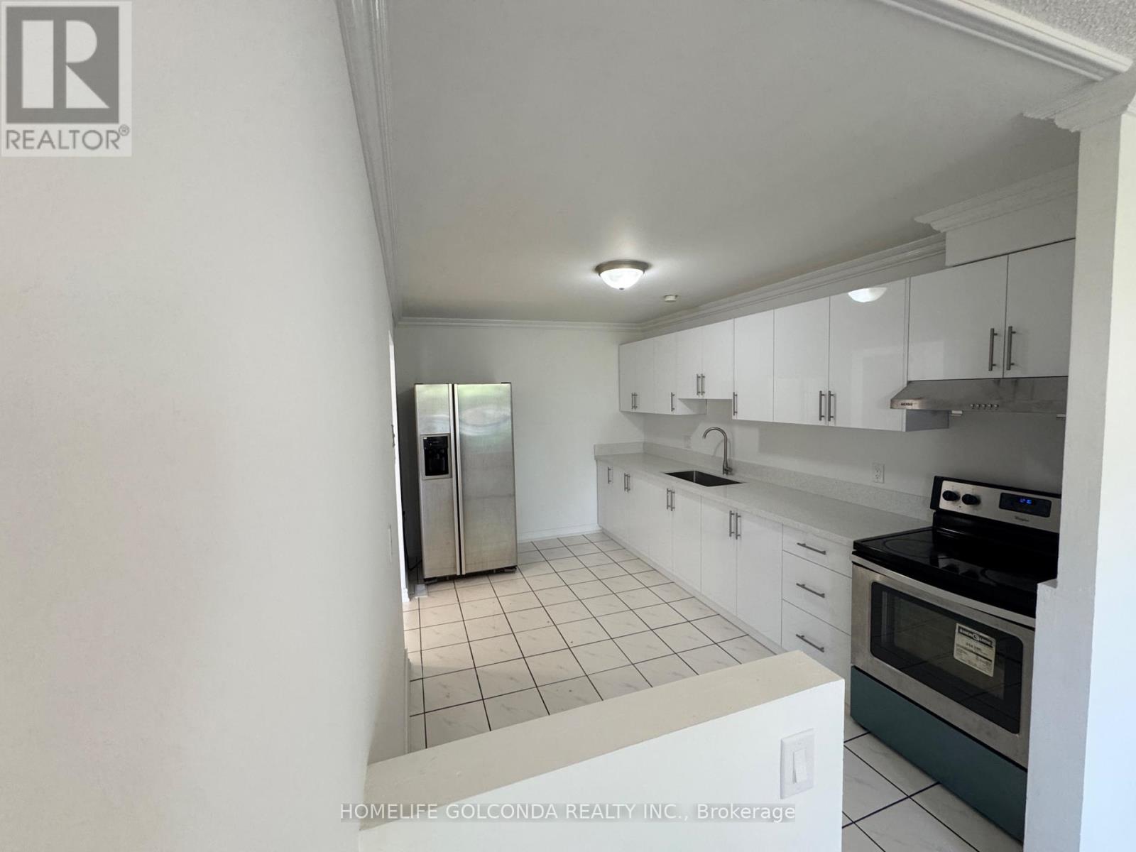 12 GRENBECK DRIVE - 6