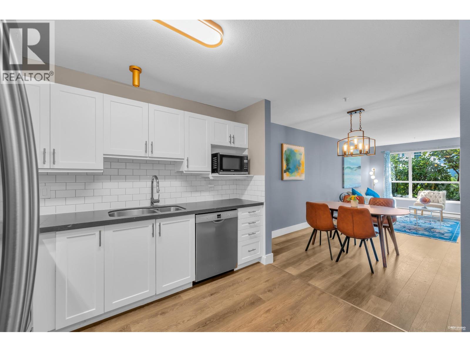 105 2558 PARKVIEW LANE, Port Coquitlam