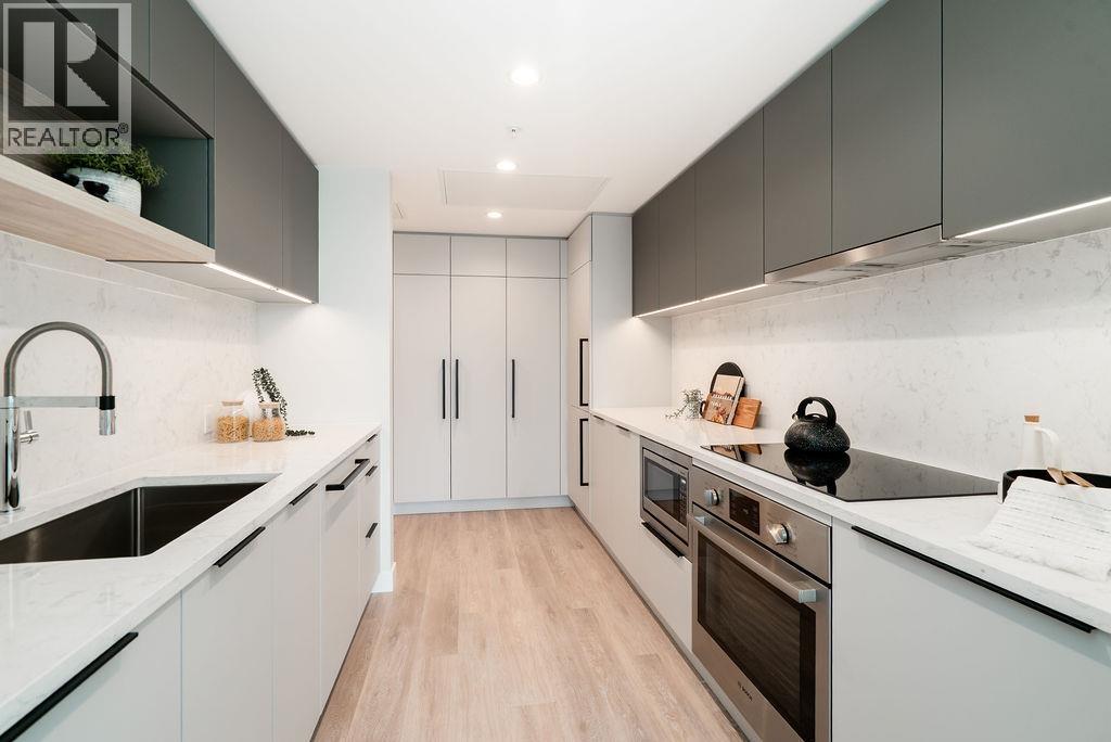1403 567 EMERSON STREET, Coquitlam