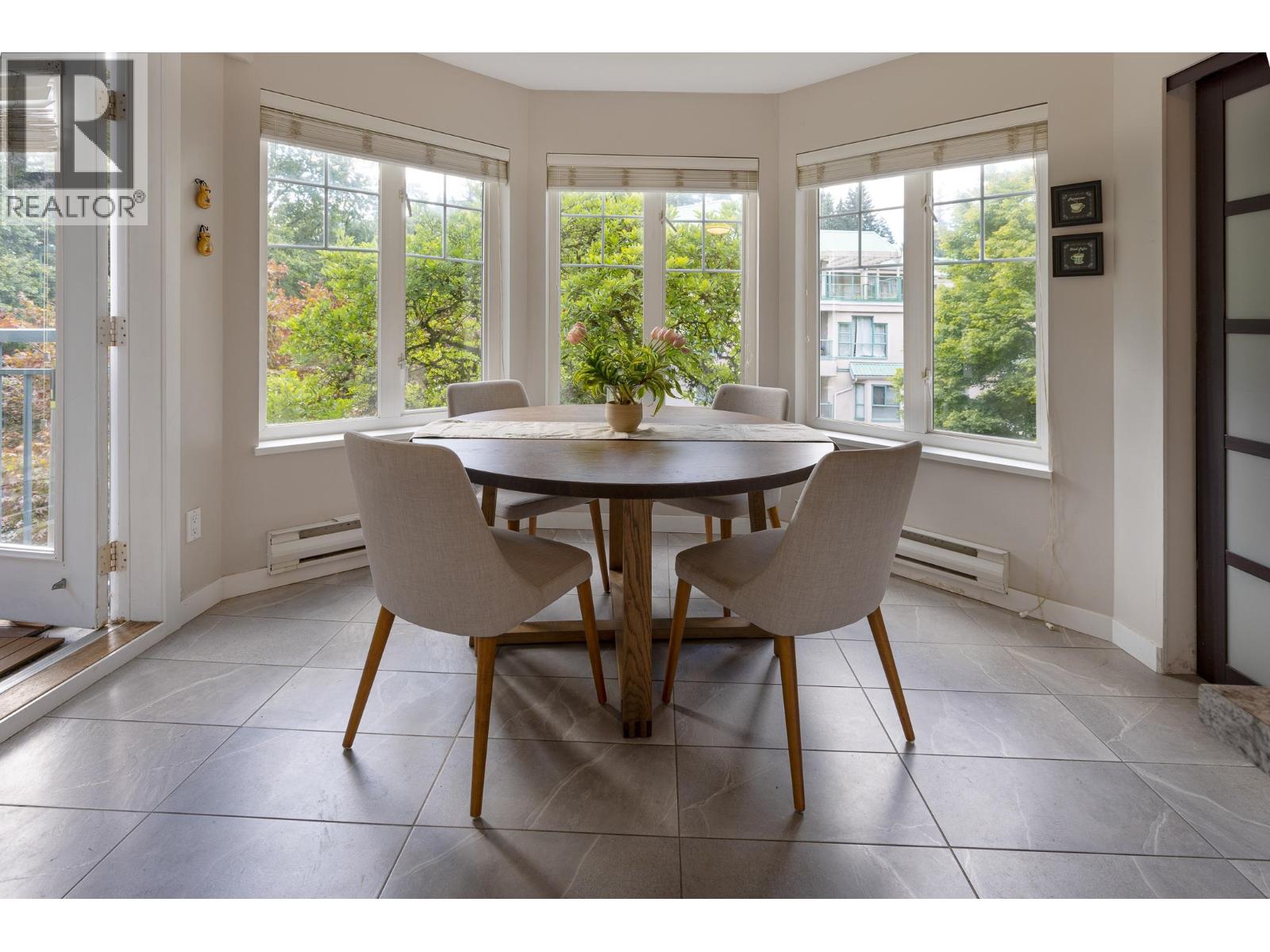213 3085 PRIMROSE LANE, Coquitlam