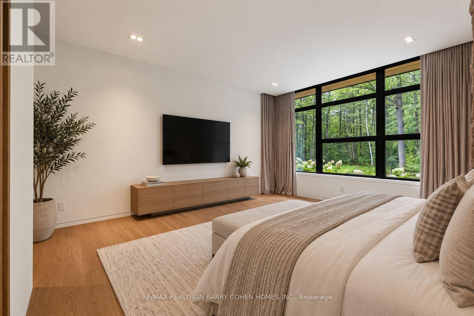 10 TRAILWOOD CRESCENT - Image 17