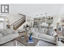 10468 Robertson Street, Maple Ridge, BC V2W0H8 Photo 8