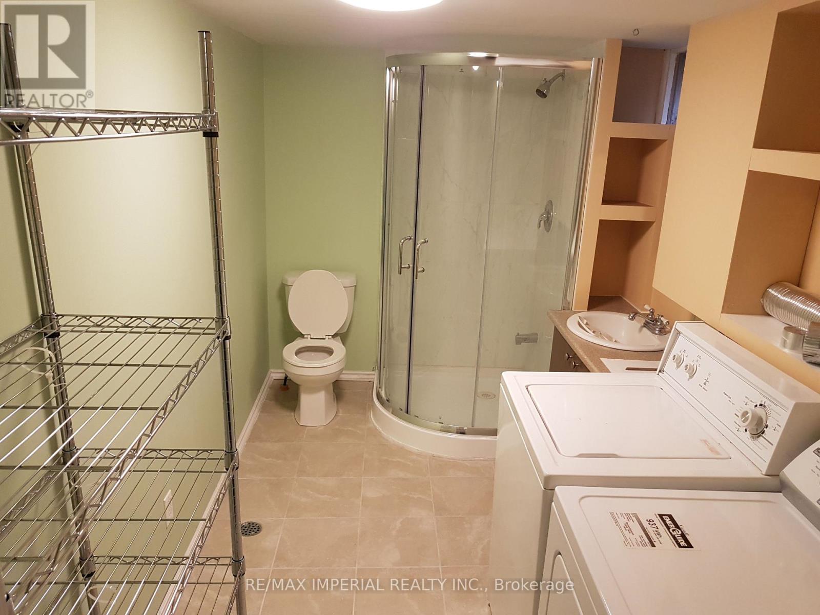 110 PATTERSON STREET, Newmarket (Huron Heights-Leslie Valley) — photo 5