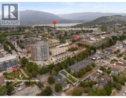 3906 Pender Street, Burnaby, BC V5C2L6 Photo 7