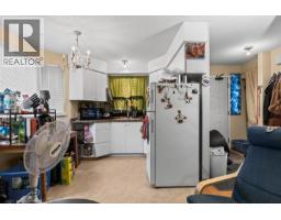 Kitchen - 1250 Brookside Avenue, Kelowna, BC V1Y5T6 Photo 16