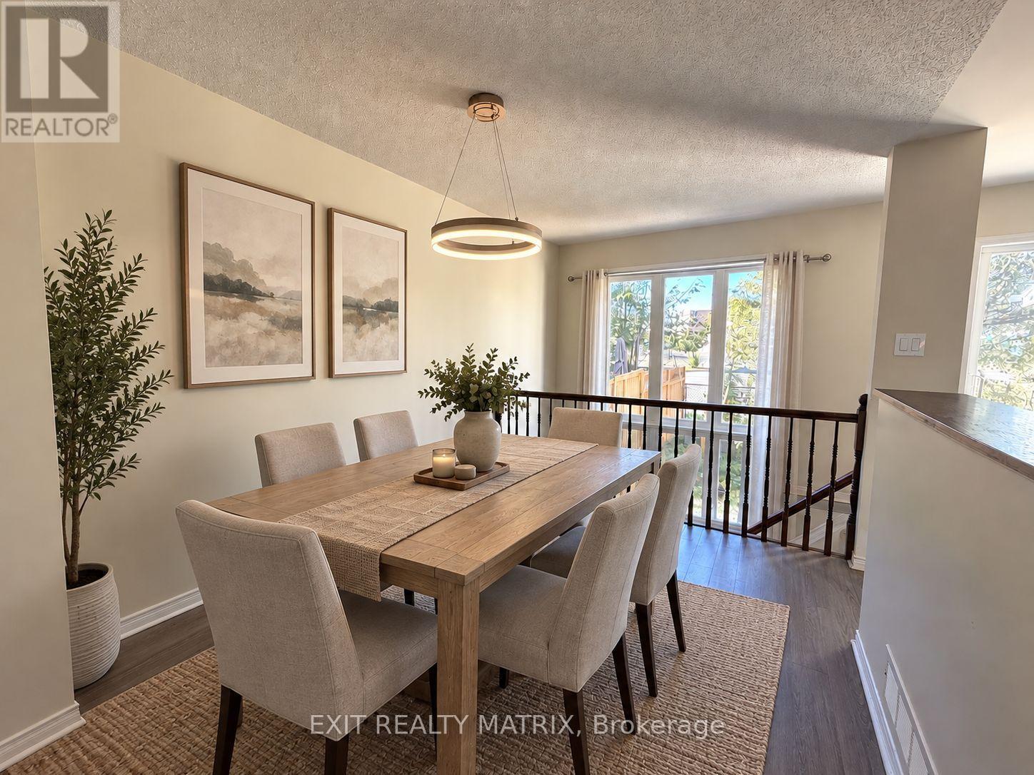 3 Bed, 2 Bath House for Rent in Ottawa – 155 MARGRAVE AVENUE, Ottawa – MLS# X13746932 - Image 4